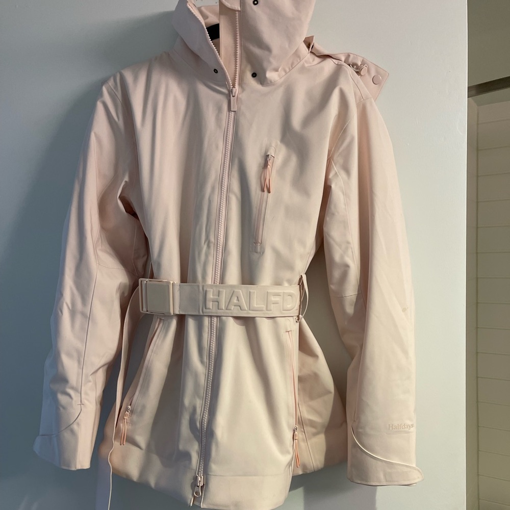 COPY - Halfdays Aston ski / snowboard jacket size M -$350